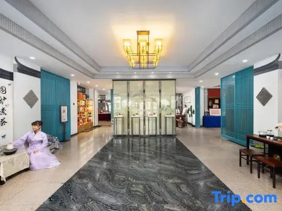 PUSHOW Hotel