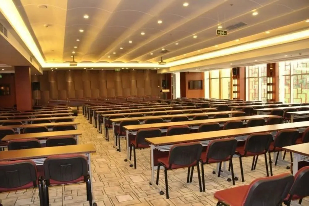 Xinrui Hotel