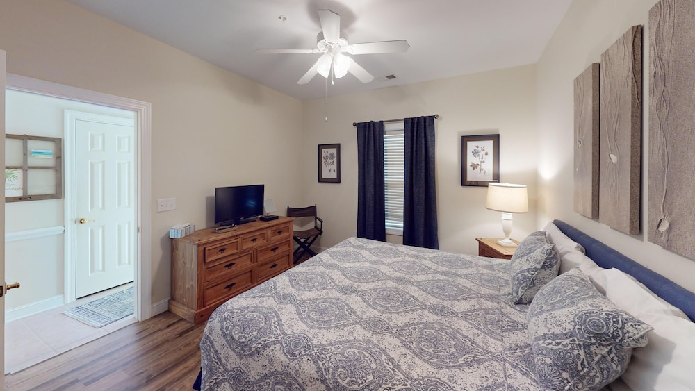 Magnolia North 4878-103