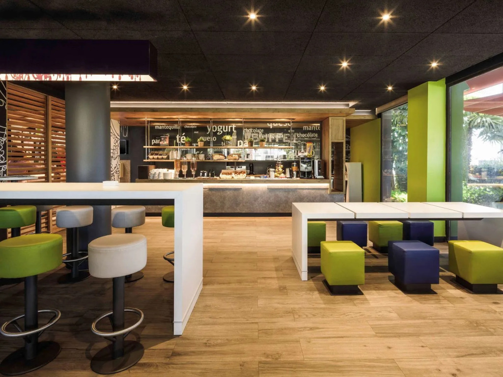 Ibis Budget Málaga Aeropuerto Avenida de Velazquez