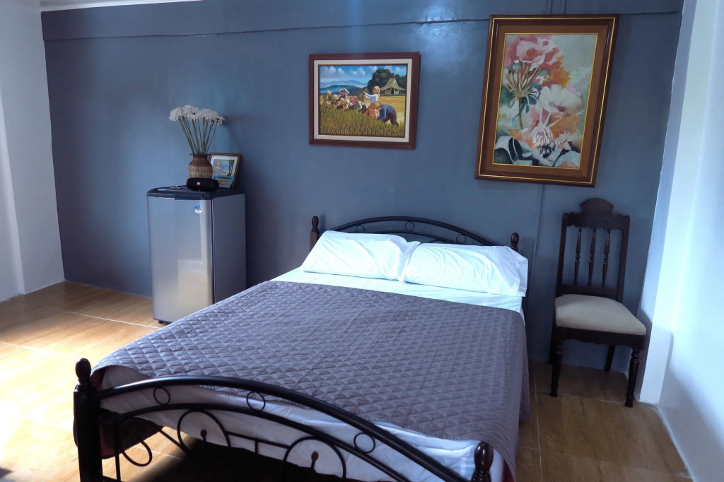Lalyn's Room in Quezon City