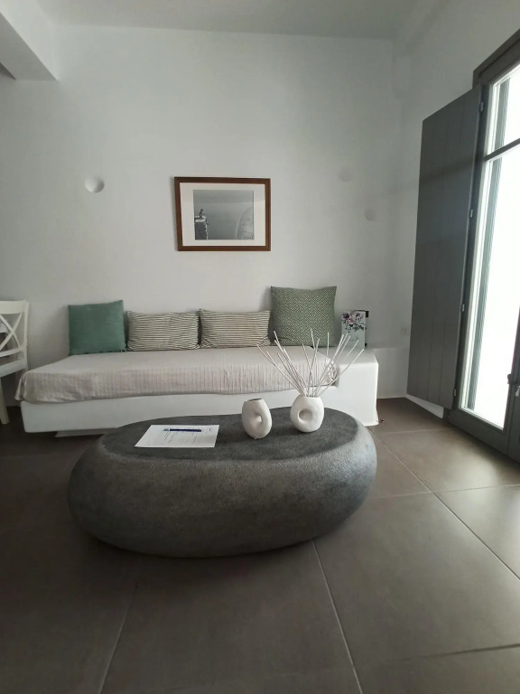 Amphitrite Suites Santorini