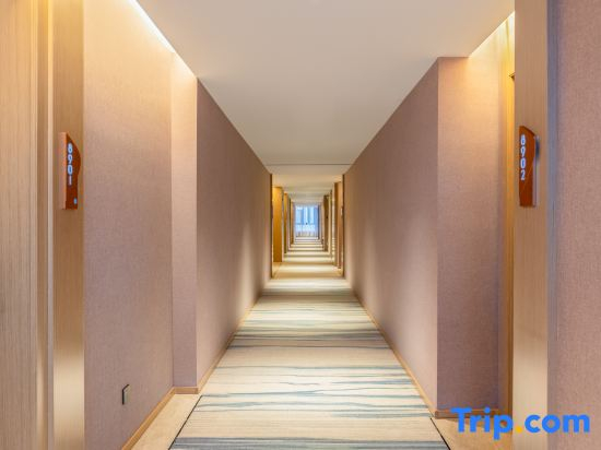 Kyriad Marvelous Hotel 3.0 Yichun Tonggu Yuejingcheng Community