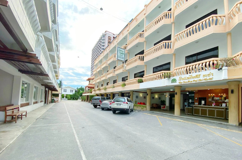 Paisiri Hotel