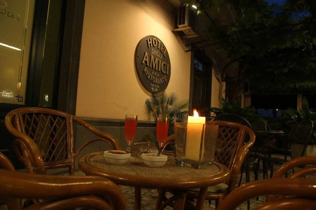 Hotel Degli Amici