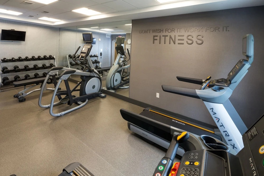 Fairfield Inn & Suites Detroit Macomb