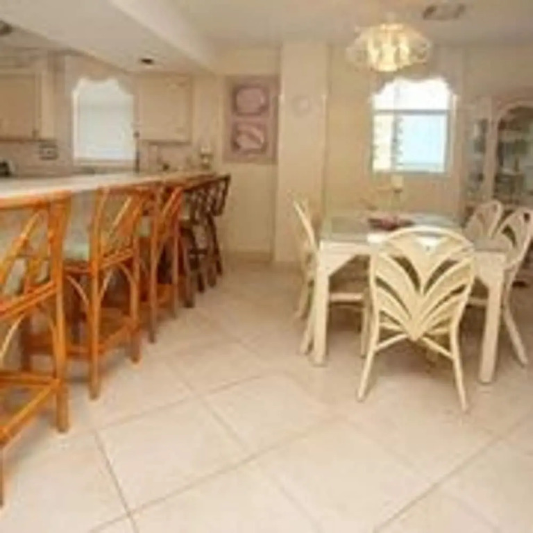 Hyperion Towers by Elliott Beach Rentals