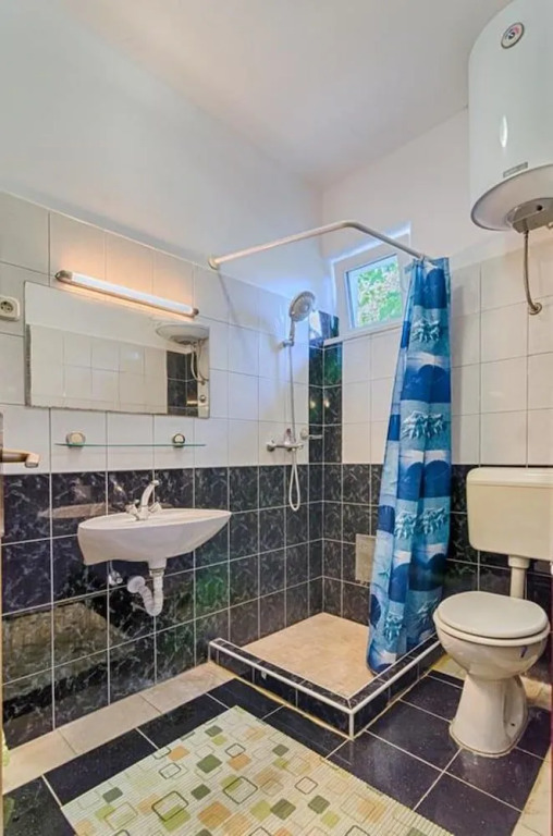 Comfort Pool Apartments