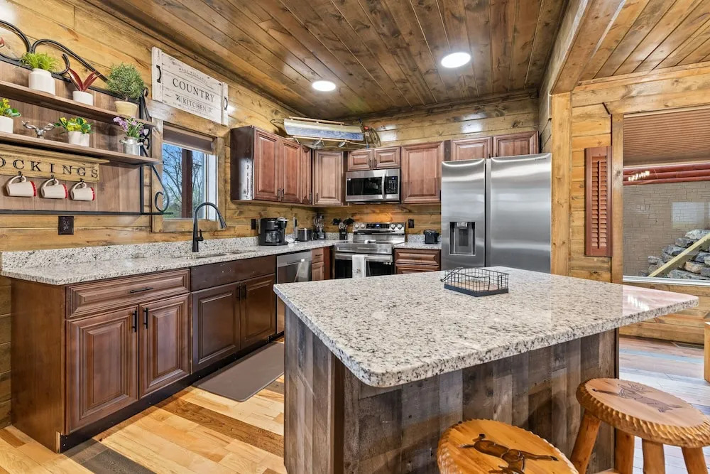 Cabin w/ Hot Tub & Game Room in the Smokys!