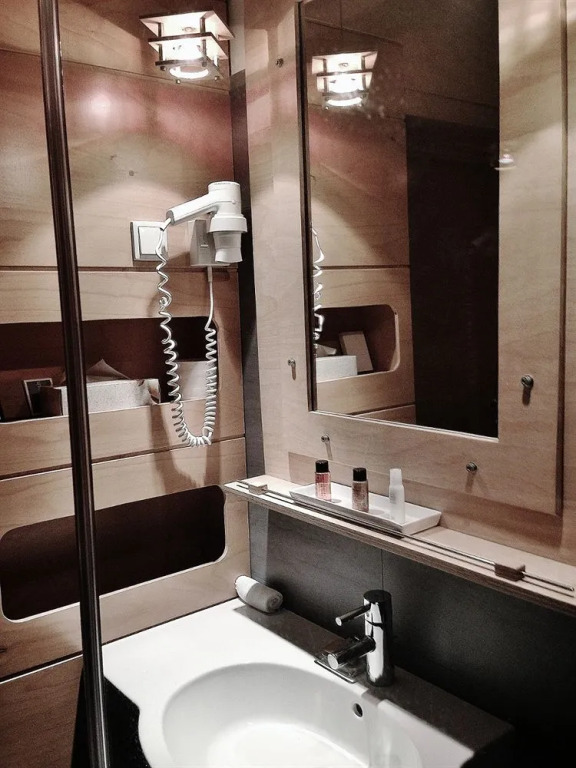 Hotel Galery 69