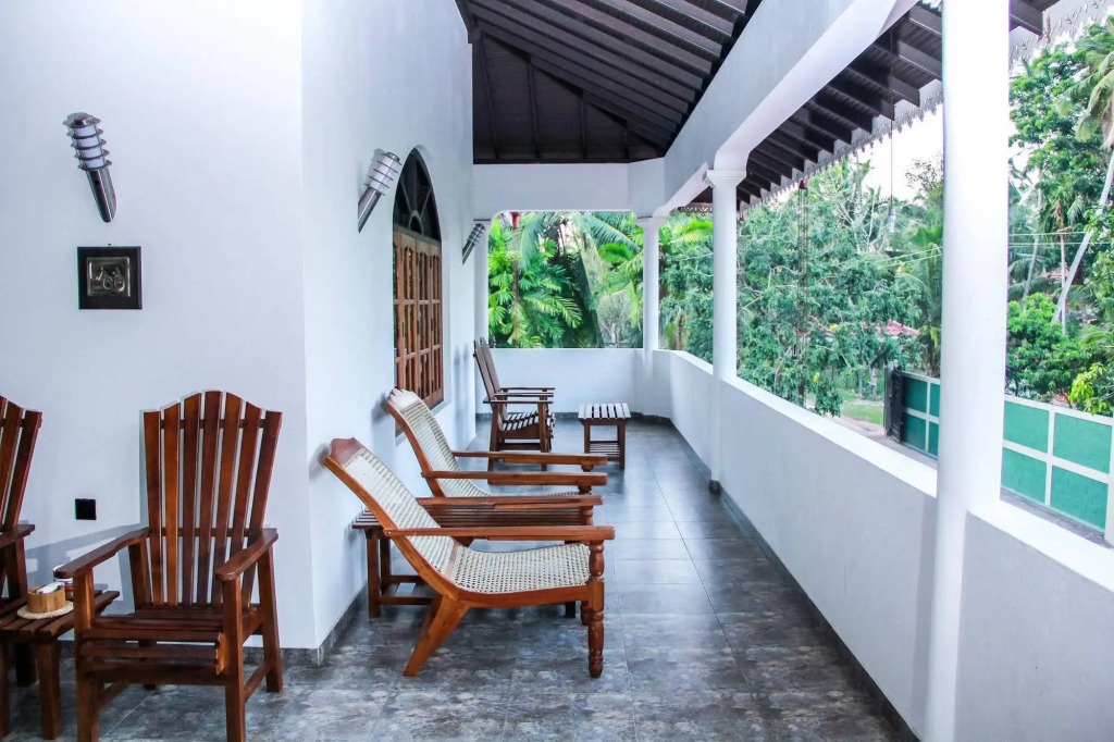 Negombo Village