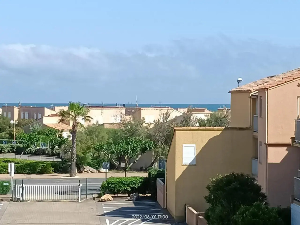 St Pierre la Mer,Appartement T2 En Residence Calme