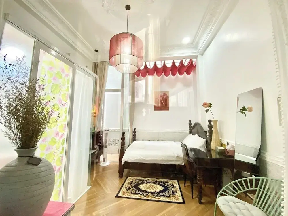 Cherry Blossom Boutique Hotel