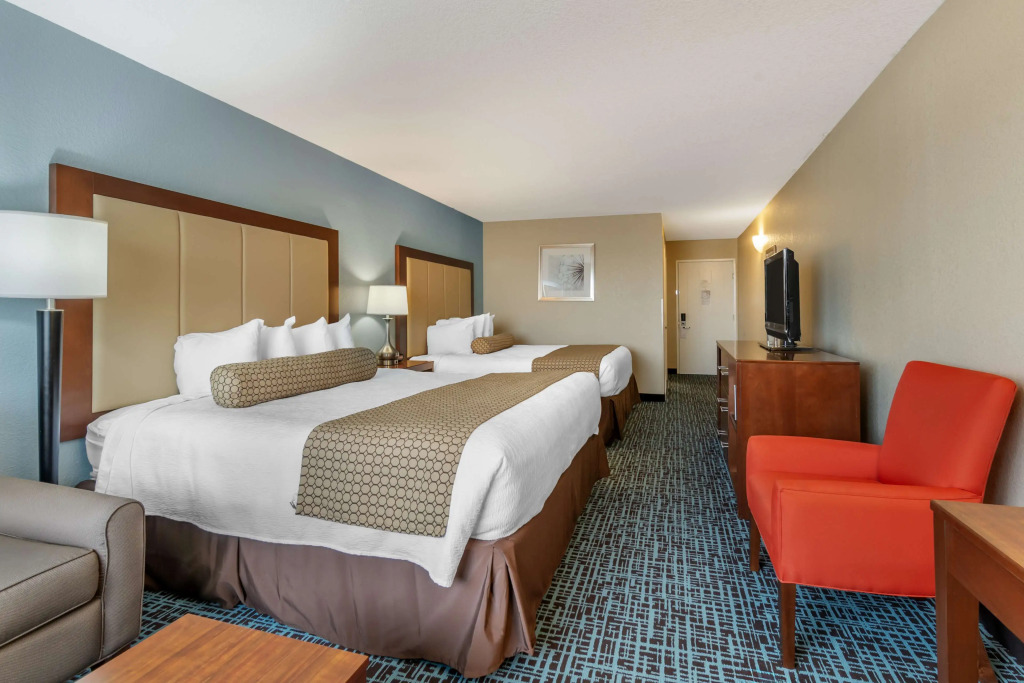 Best Western On the River