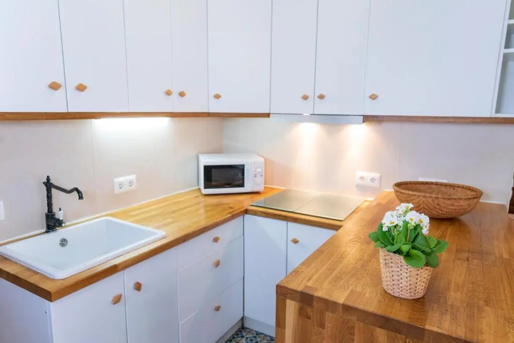 BEACH AND CENTER APARTMENT 2 BEDROOMs