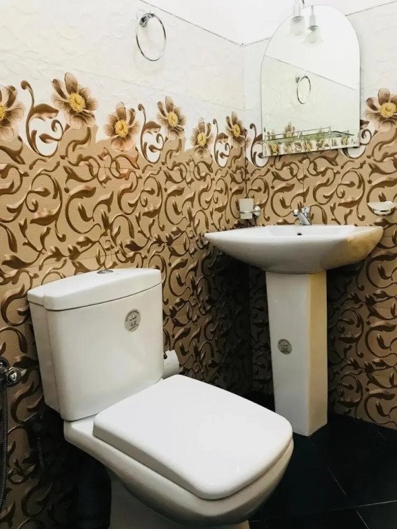 Treasure House Tourist Rest