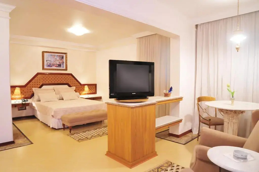 Cedro Hotel