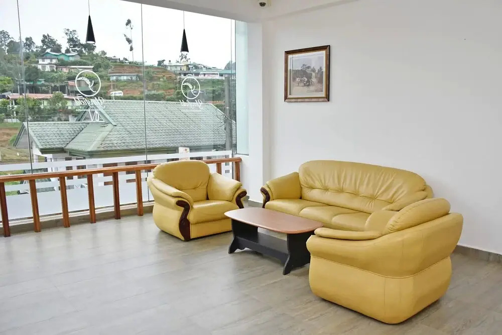 OYO 446 Yensfield Hotel