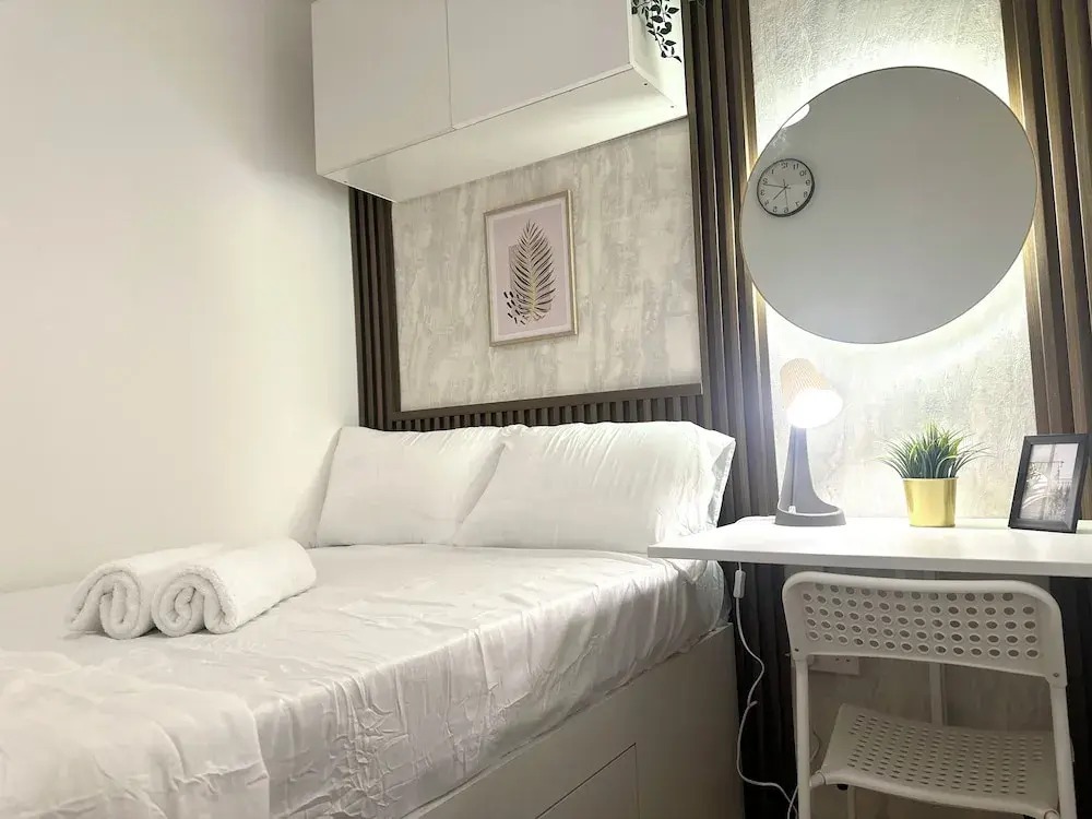 Urban Oasis Partition Room in Al Barsha1
