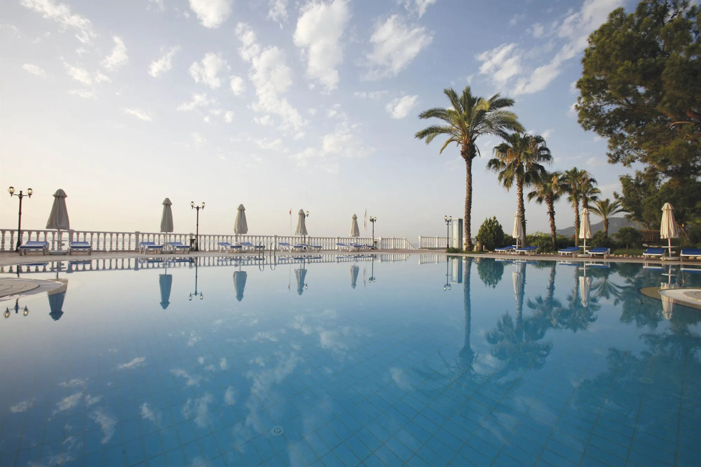 Balmy Beach Resort Kemer