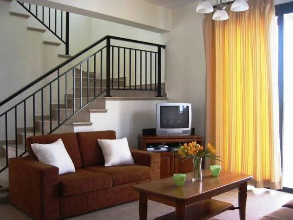 Aura Holiday Villas