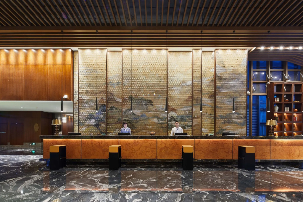 Fu Rong Ge Hotel
