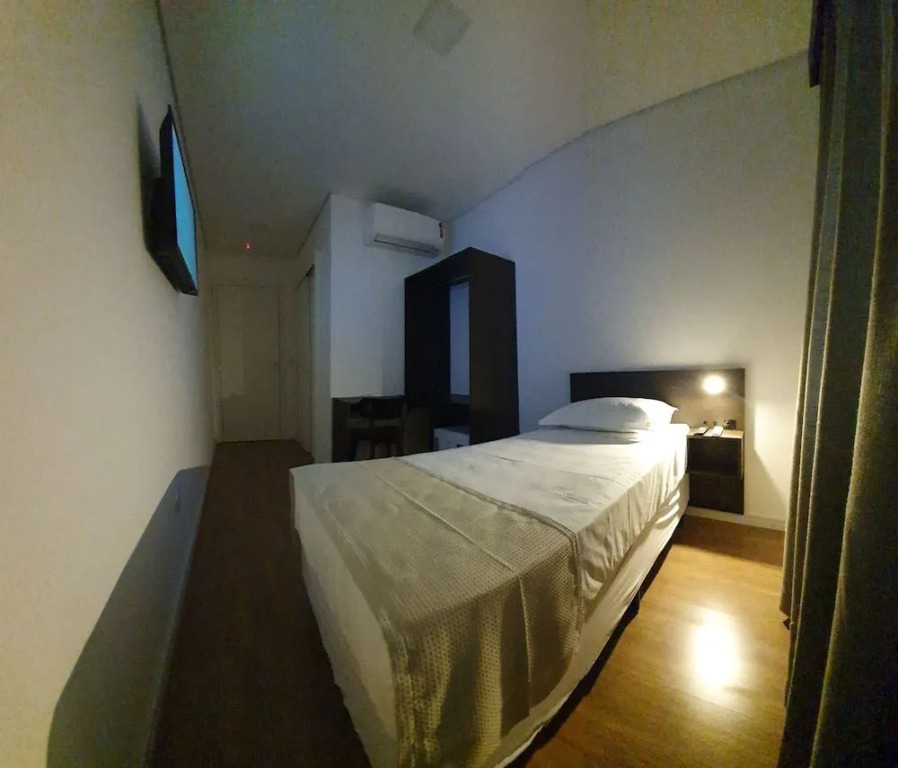 Hotel Carmelo - Airport