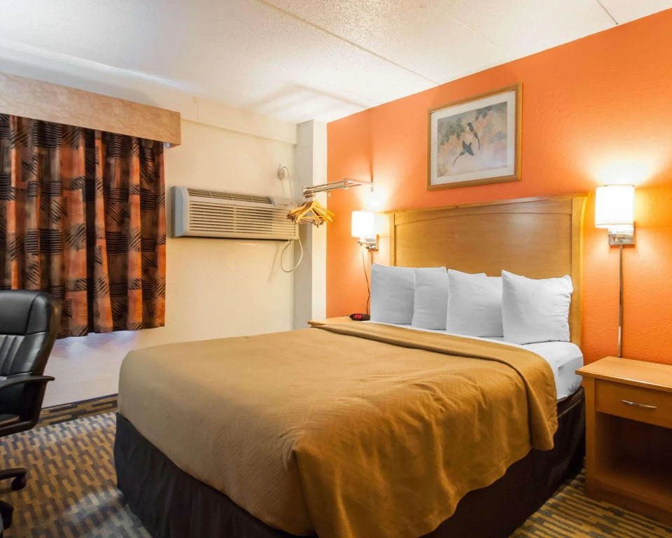 Econo Lodge Kansas City Downtown North