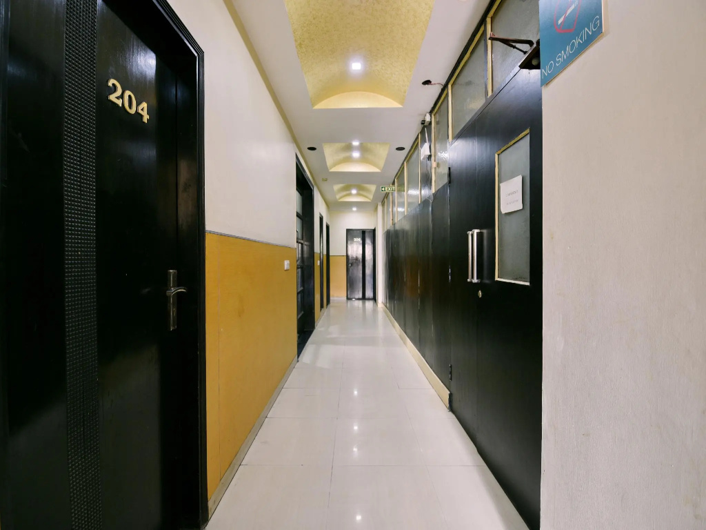 OYO 543 La Ola Boutique Hotel