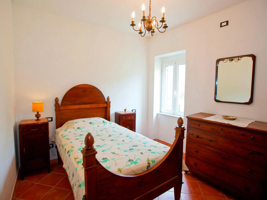 Holiday Home in Sesta Godano near Lake