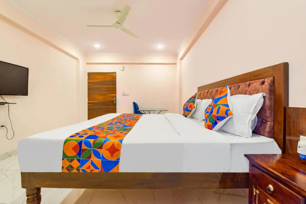 FabHotel JBS Heritage