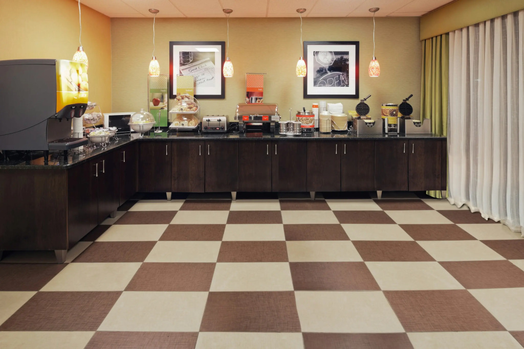 Hampton Inn Youngstown-North