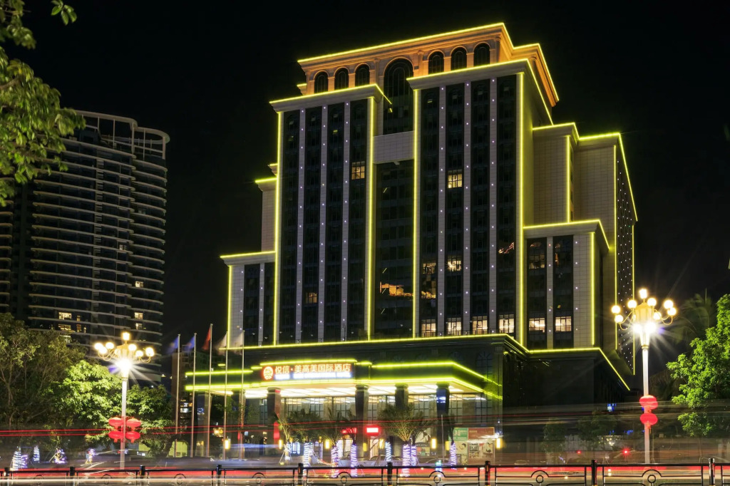 YueXin Tomorrow Hotel Sanya