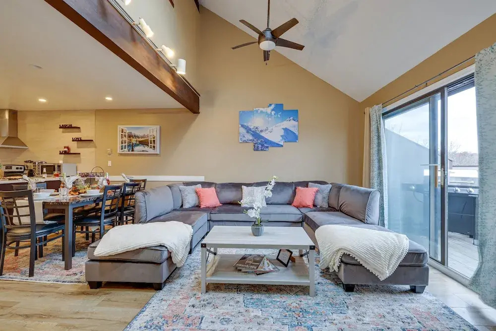 Pocono Paradise Ultimate Camelback Getaway 4 Bedroom Townhouse