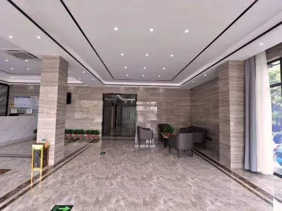 GELI Hotel (Xuzhou Olympic Sports Center)