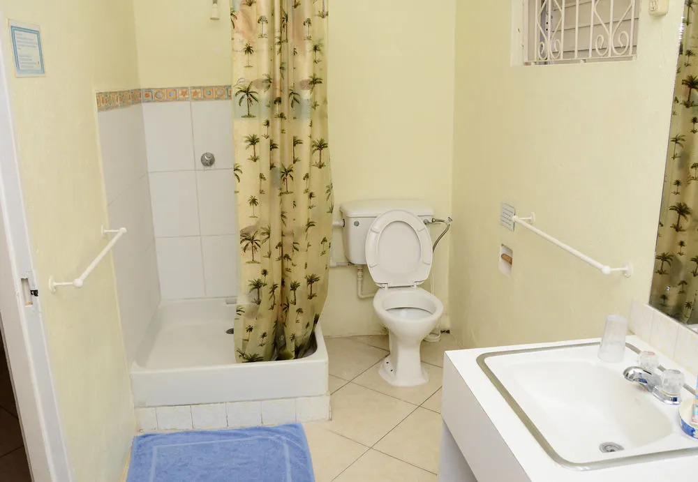 Mackston Apartments