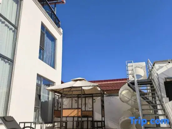 Yunshe B & B