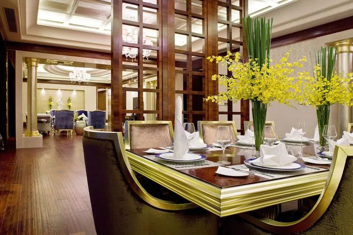 Silver Beach Villas