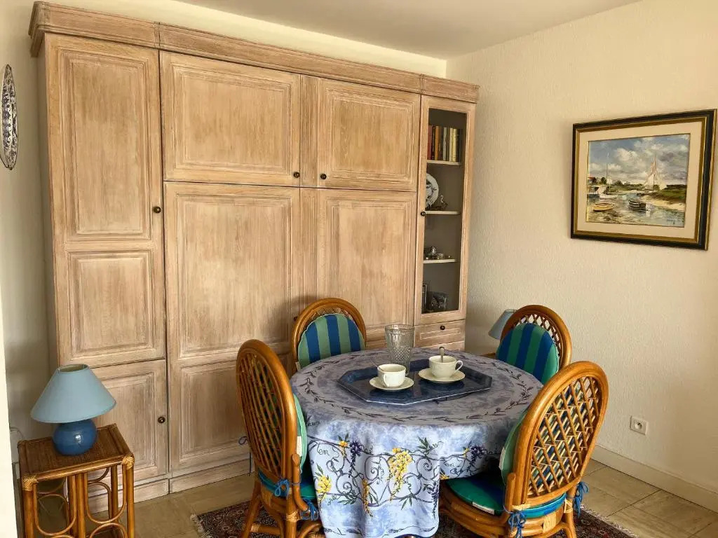 Appartement Saint-Palais-sur-Mer, 1 pièce, 2 personnes - FR-1-539-35