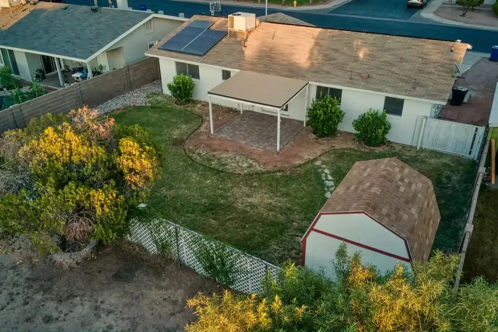 Cozy, Modern & Newly Remodeled Mesa Home Pet Friendly 3 Bedroom Home by Redawning