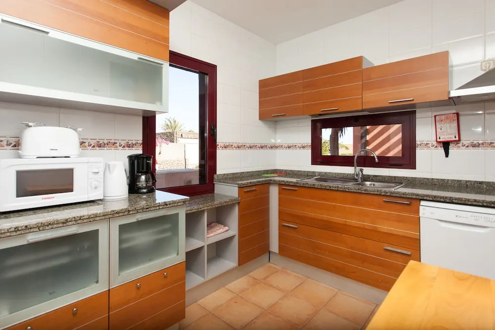 Anahi Home Drago 12