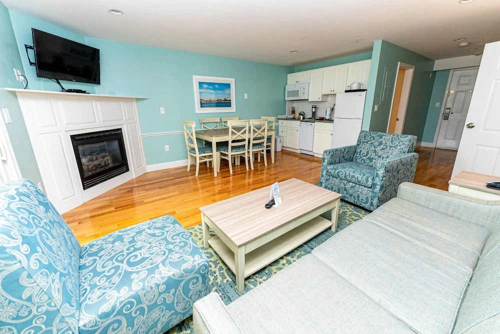 Edgewater Beach Resort
