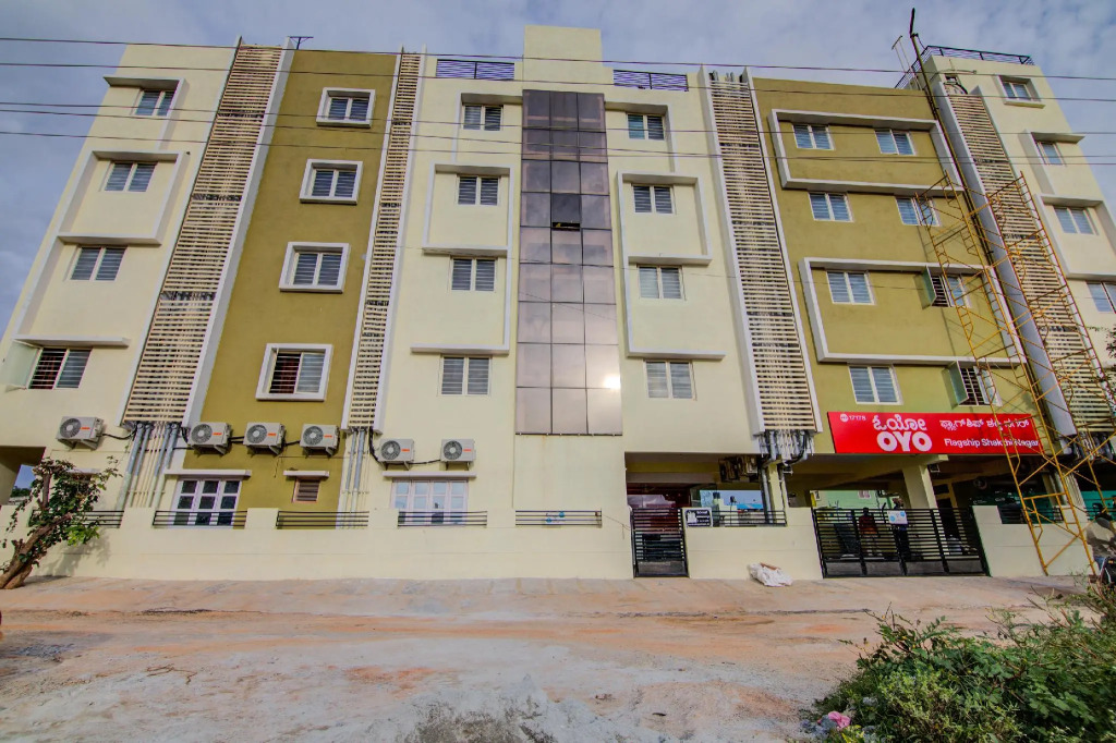 OYO Flagship 17178 Ankura Hospitality