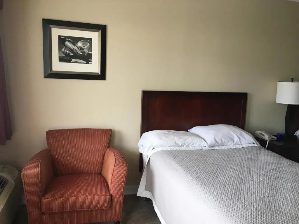 Ambassador Inn