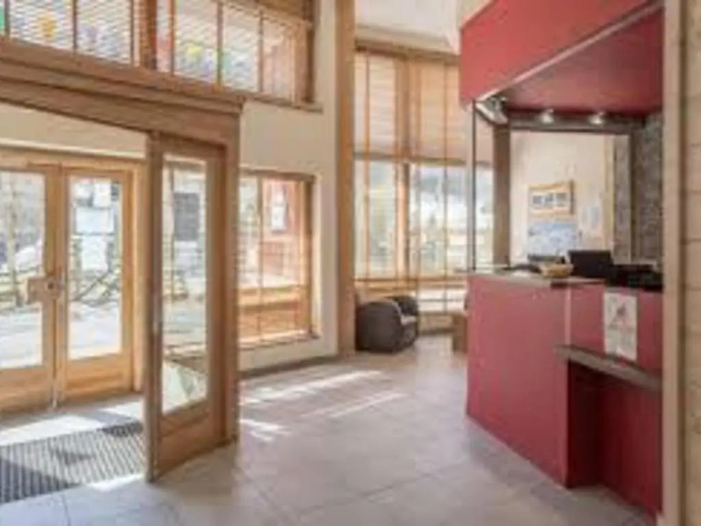 Appartement La Tania, 2 pièces, 5 personnes - FR-1-513-78