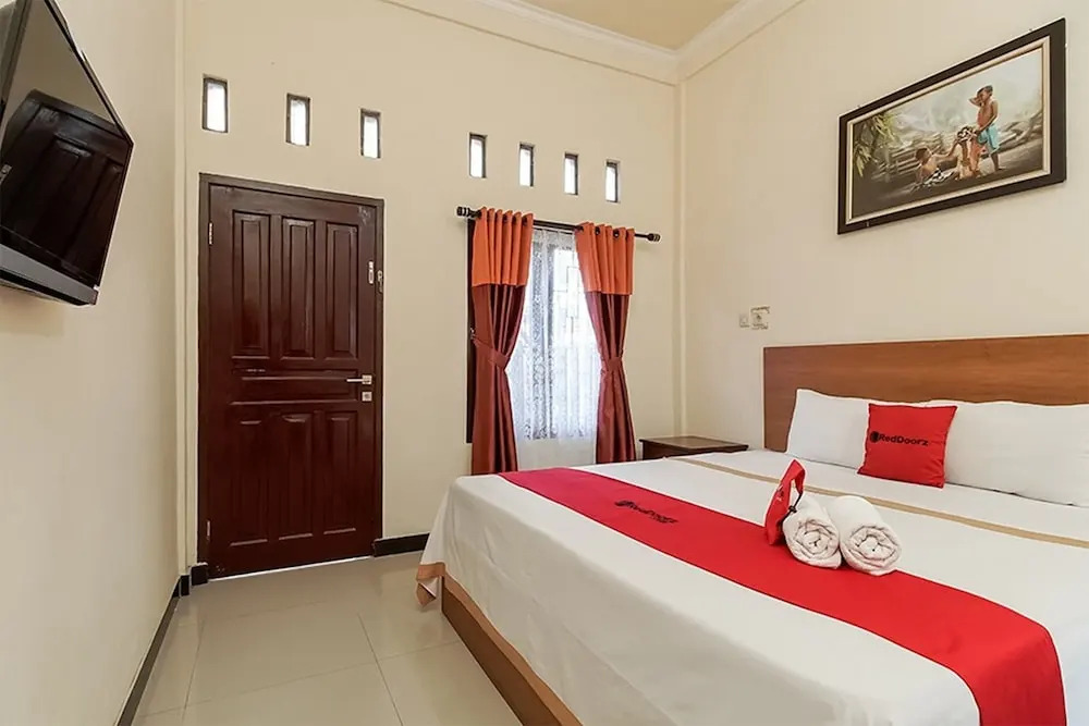 RedDoorz @ Jalan Hos Cokroaminoto Mataram