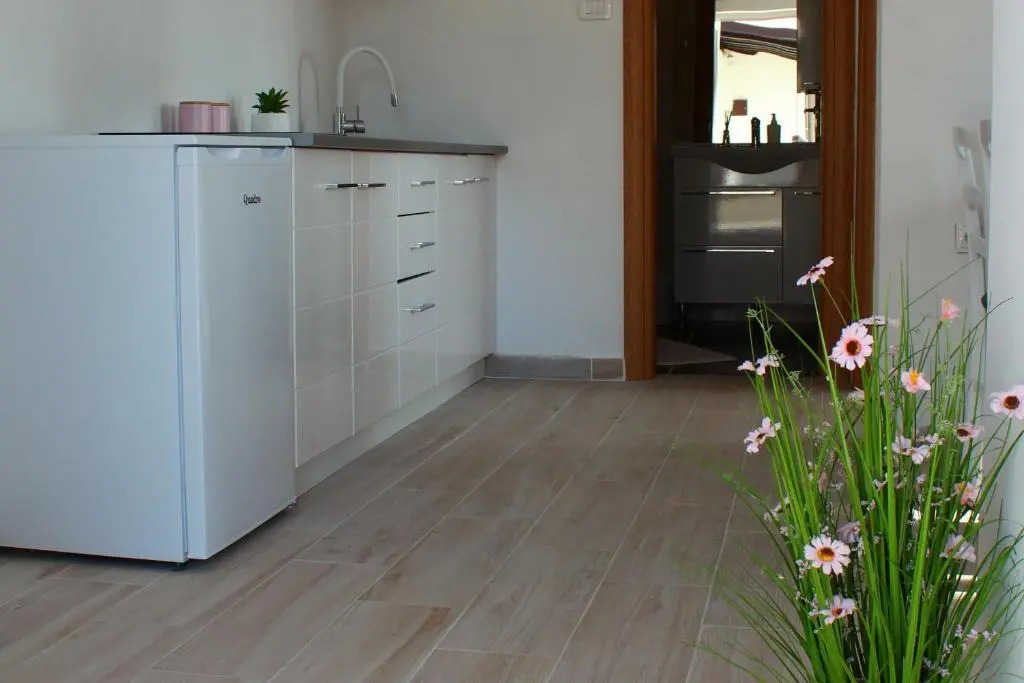 Neda Holiday House