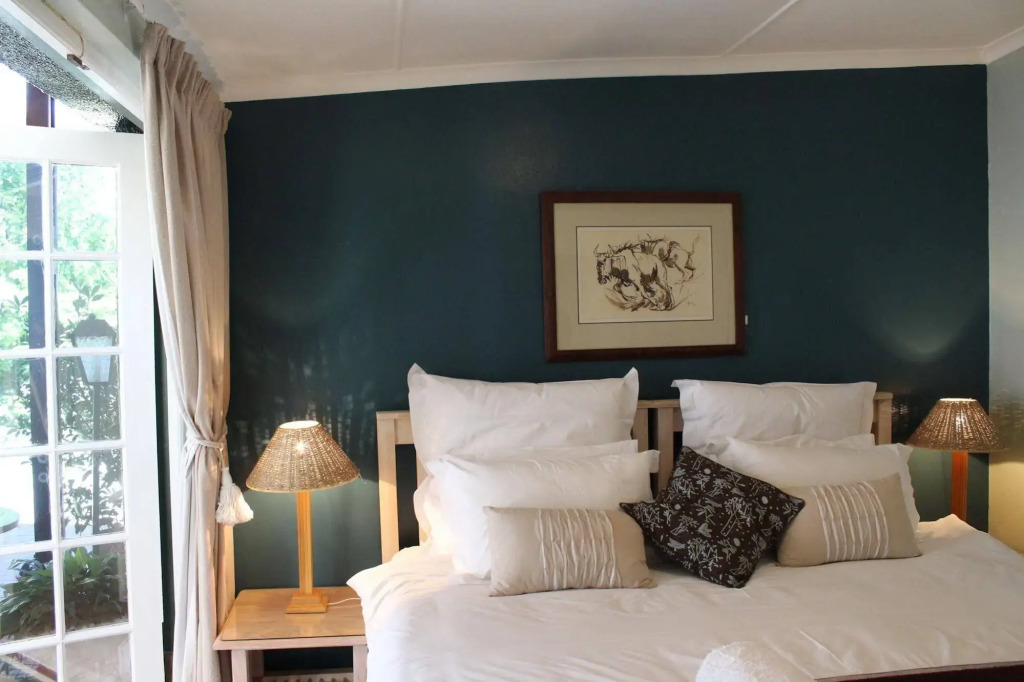 Chameleon Lodge