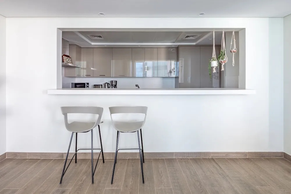 Blissfully Stunning 3BR With Direct Beach Access. Sea Views