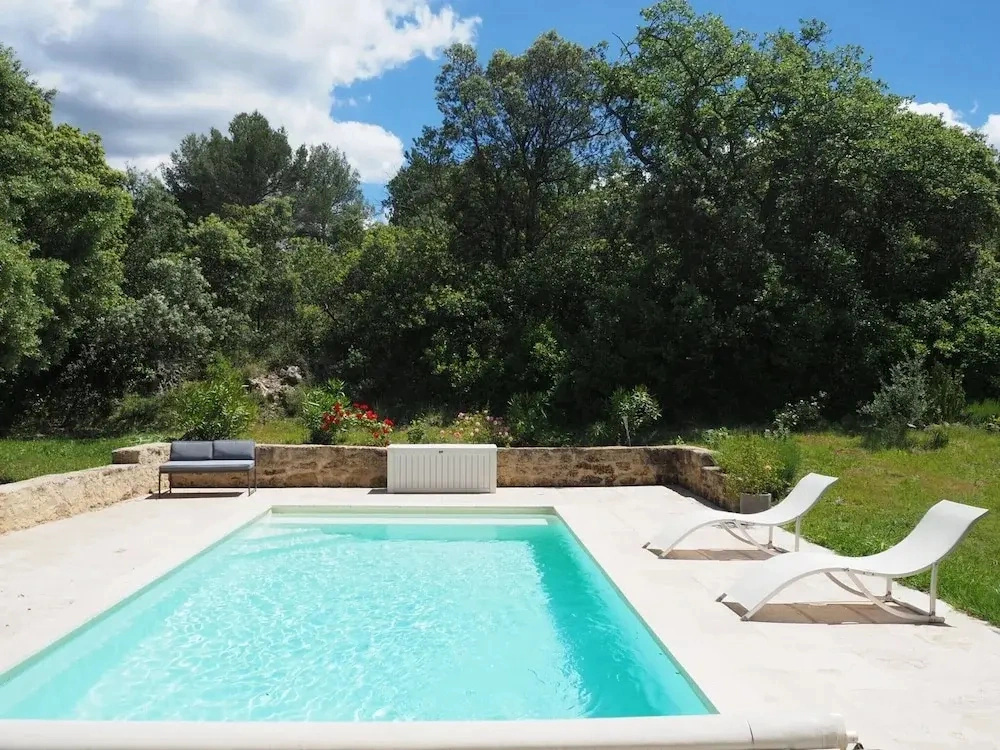 Holiday Home in Villes-sur-auzon With Pool